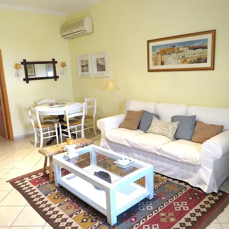 Appartamento Casa Carolina - Encantador T3 No Centro De Tavira